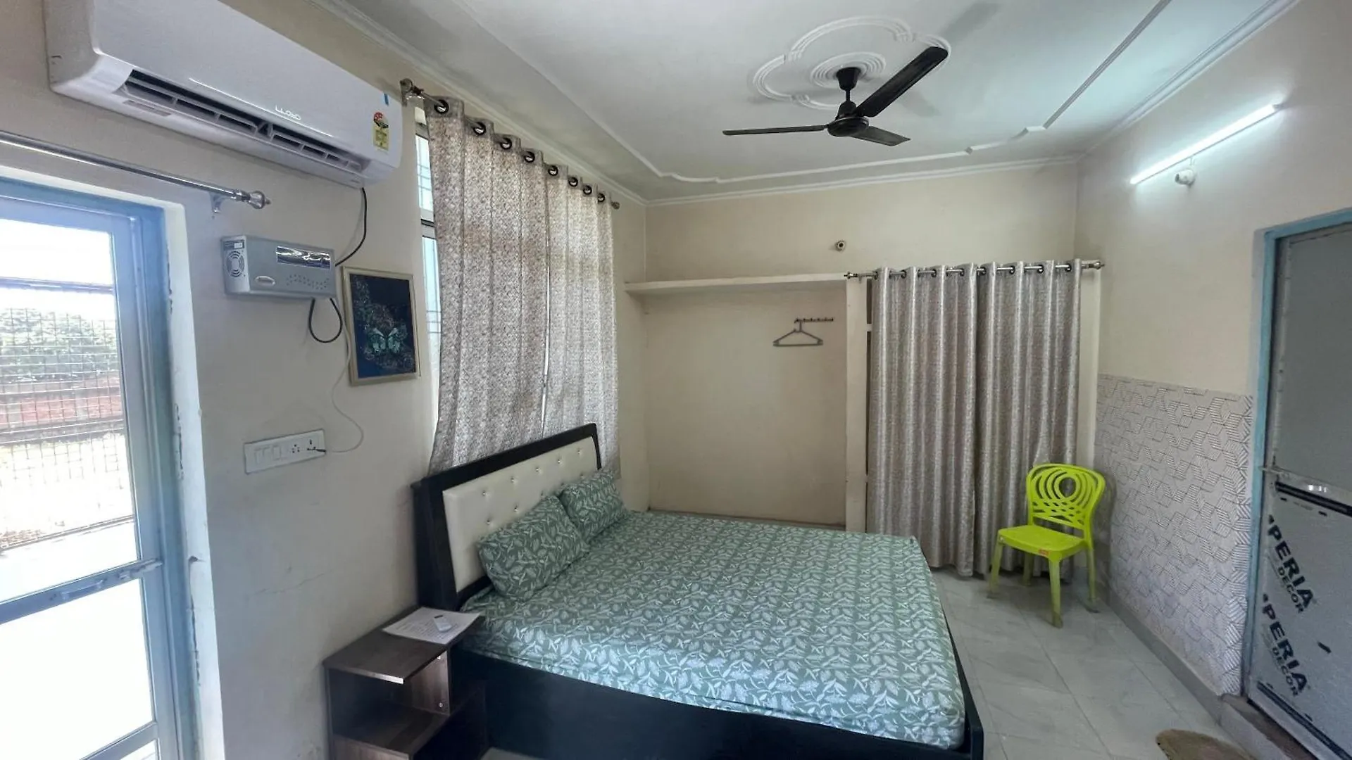 Siddheshwar Nilayam Home Stay Varanasi Rum i privatbostad